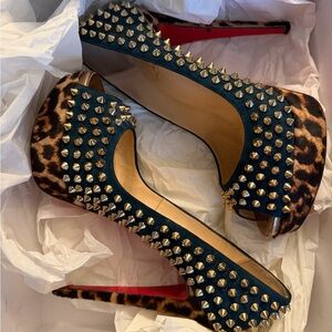 Size 39, Christian Louboutin